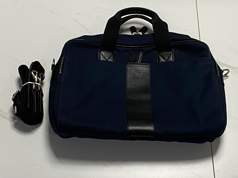 남성 코치 네이비 크로스 메신저백 100% 정품 Coach 서류 가방 이미지
