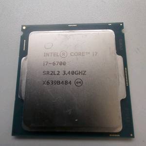 인텔 CPU i7-6700 CPU 이미지