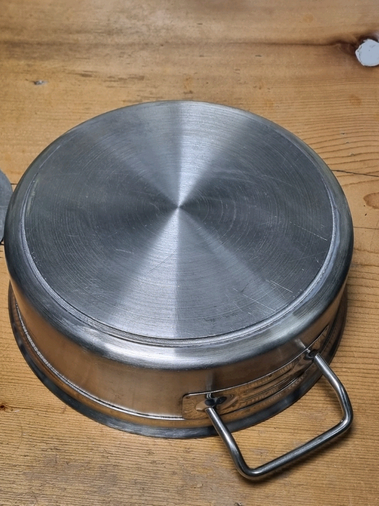 샤브샤브 훠궈 3칸 스테인레스 냄비. 인덕션냄비 이미지