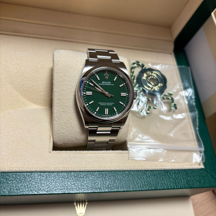 롤렉스 오이스터 퍼페추얼 그린 op36 126000 이미지