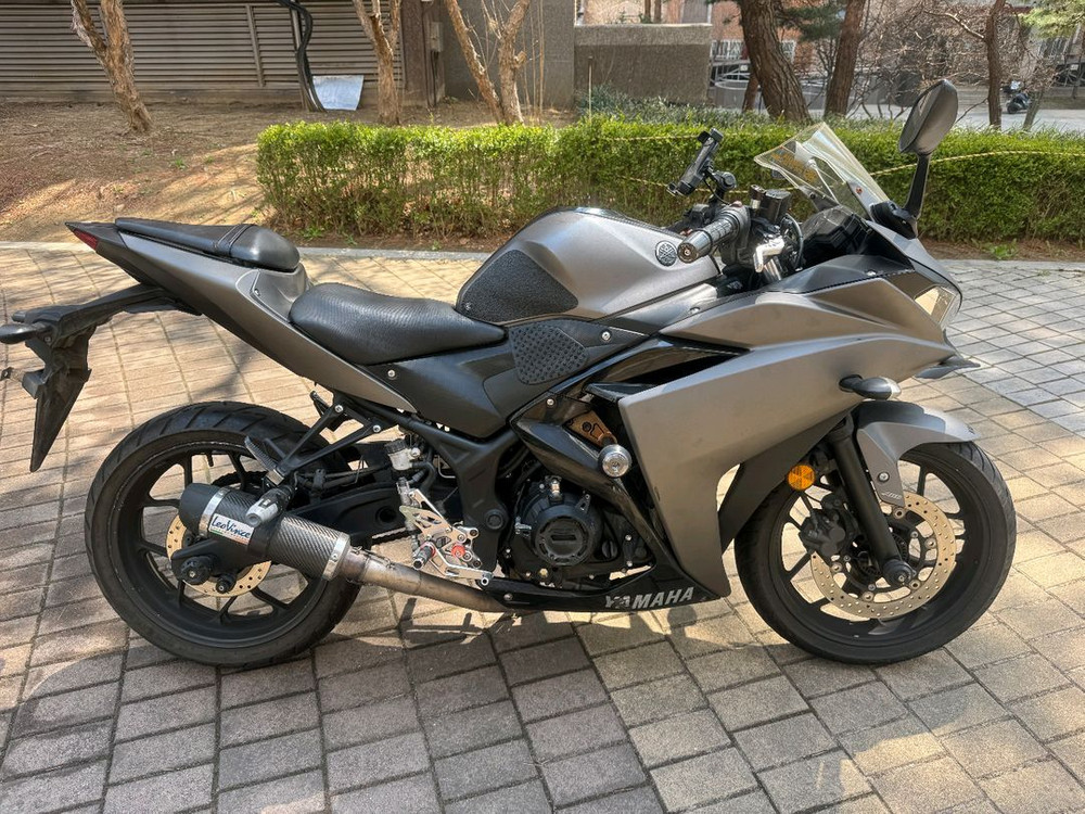 야마하 yzf r3 17년형 abs 풀배기 판매합니다 이미지