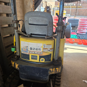 미니굴삭기 얀마017 팝니다 이미지