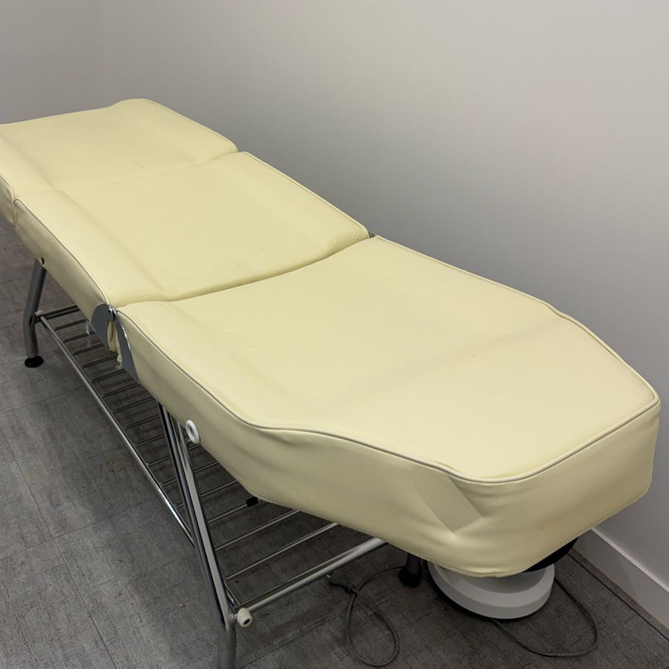 피부 미용 베드 이미지