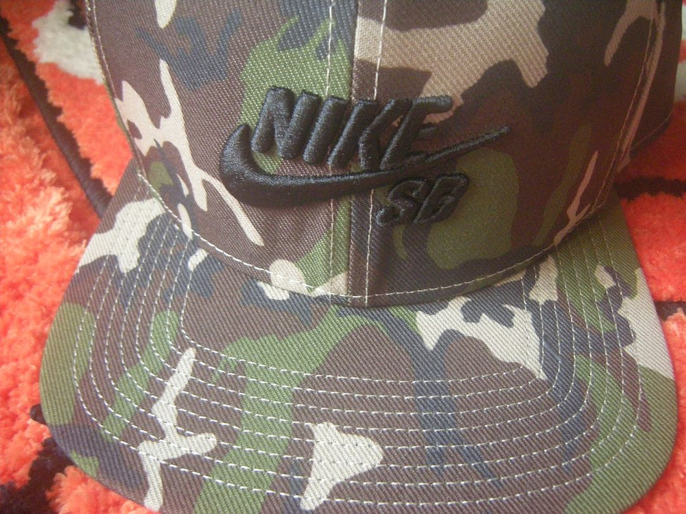 나이키sb카모스냅백모자+나이키 국대축구유니폼 한정판레어m사이즈/아디다스 노스페이스 러닝캠핑조던야구acg 아이폰 이미지