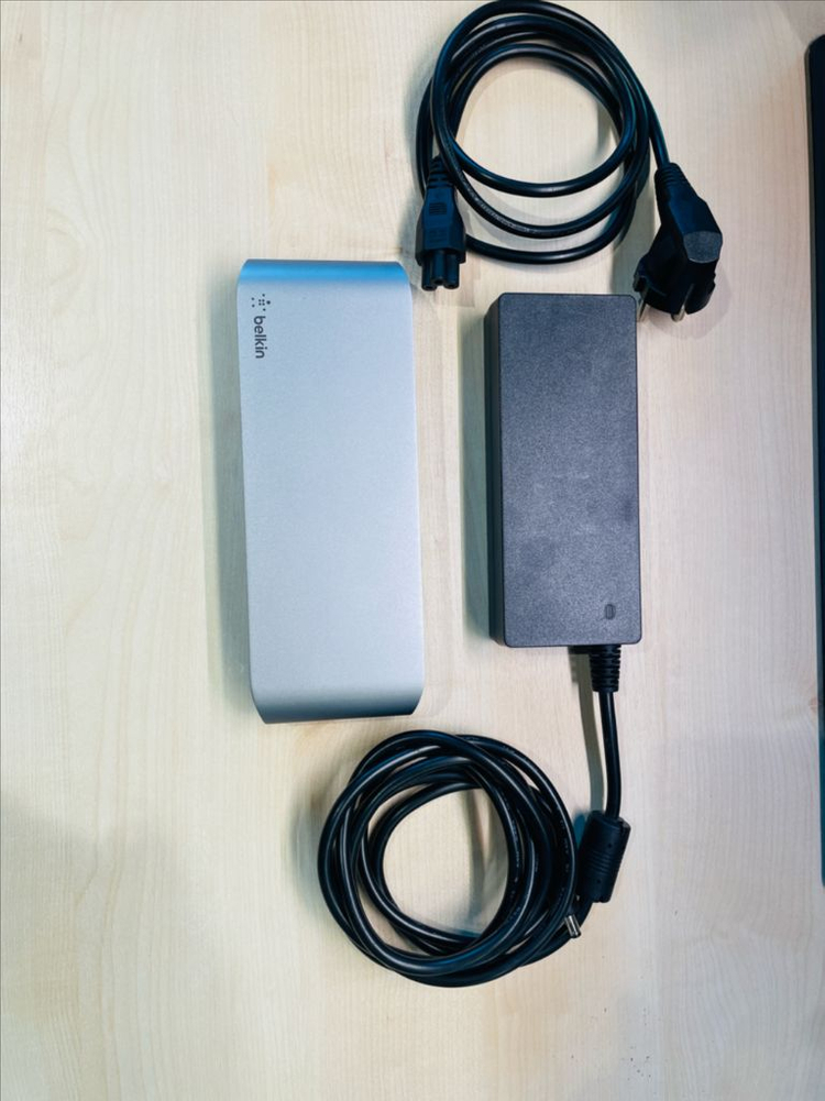 벨킨 썬더볼트4 독 프로 INC004 도킹스테이션 이미지