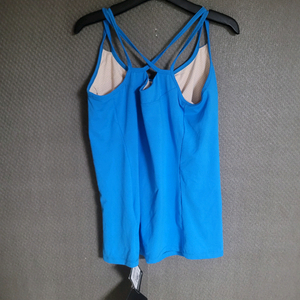 아크테릭스 탱크탑 이미지