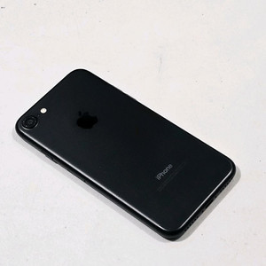 아이폰7 128GB 무음카메라 배터리신품 블랙 S급 이미지
