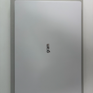 LG 그램프로 RTX4050 Ultra U7 램32GB SSD512GB 에센스화이트 16ZD90TR-SXSWK 이미지