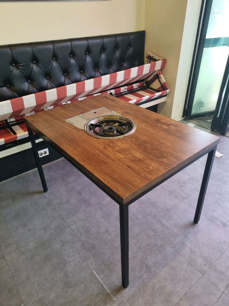 부르스타 4인 2인 테이블 의자세트 이미지