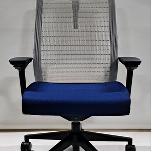 스틸케이스 씽크 의자 (Steelcase Think Chair , THK-13111) 이미지
