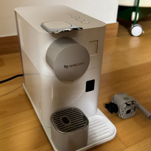 네스프레소 nespresso 커피머신 캡슐 커피 원두 이니시아 레드 스타벅스 드롱기 필립스 일리 스벅고급라인입니다컴 이미지