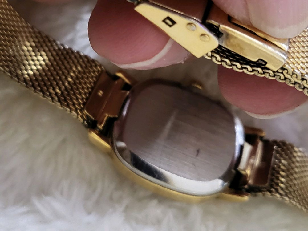 오메가 여성 수동 이미지