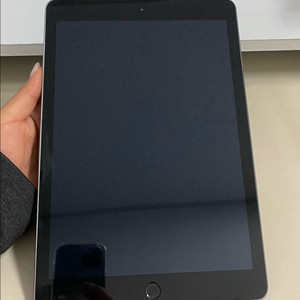 아이패드5세대 32G 그레이 WIFI S급! 이미지