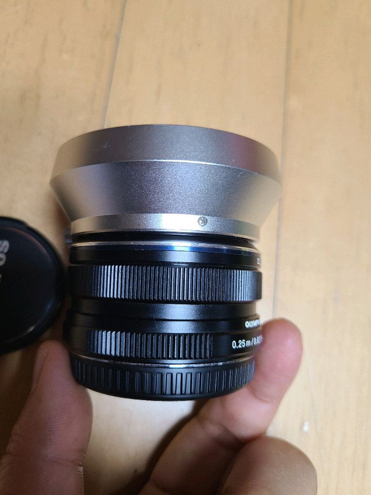 올림푸스 17mm f1.8 17.8 마포 렌즈 + 정품 후드 이미지