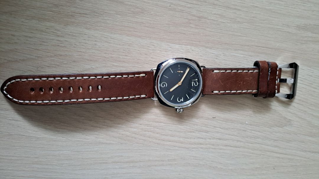 티셀 루미노르 수동시계 이미지