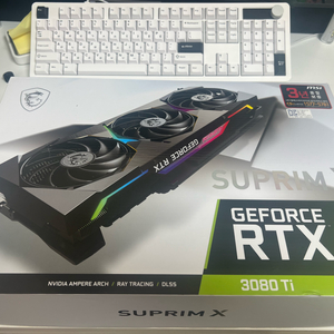 MSI RTX 3080Ti 슈프림 이미지