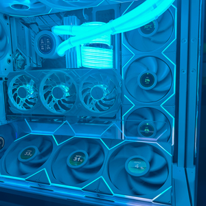 14700k 4070tisu 128gb 리안리 havn hs vgpu 이미지