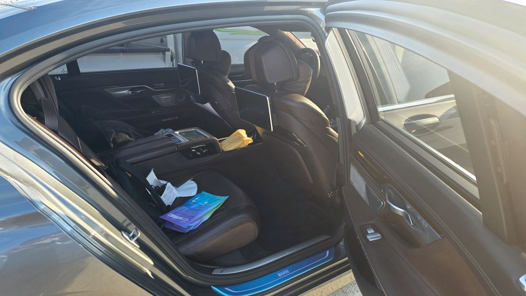 2016 bmw 750li xdrive 프레스티지 이미지