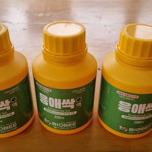 양봉 응애싹 이미지