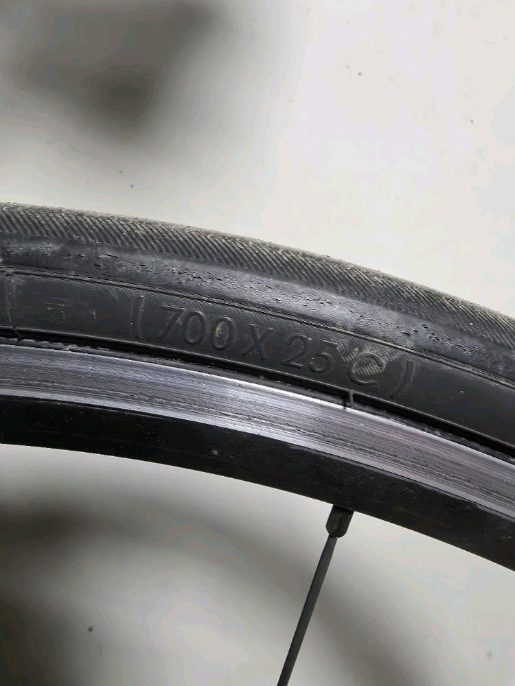 트리곤 다크니스 로드 자전거 시마노 티아그라 이미지