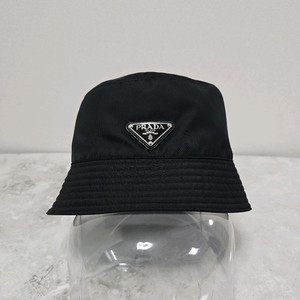프라다 리나일론 버킷햇 모자 L사이즈 판매 이미지