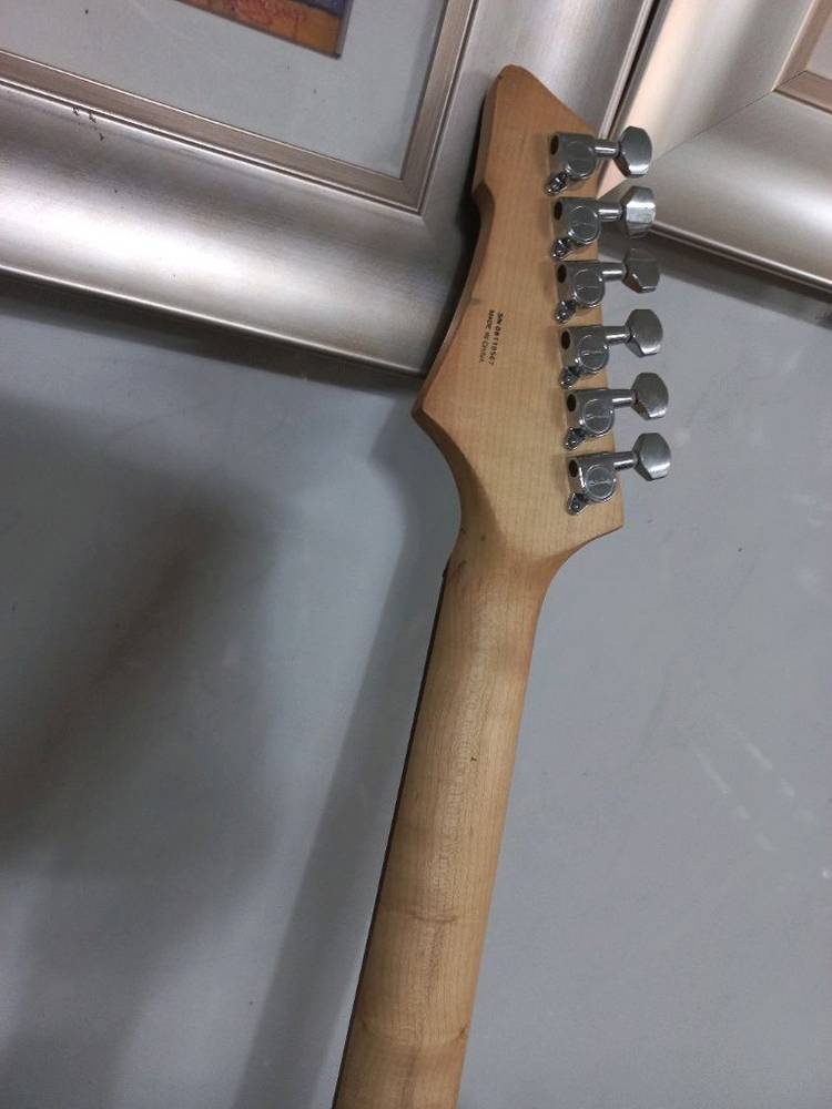 스윙 일렉기타 이미지