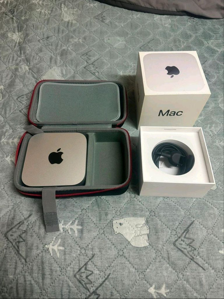 애플 M4 맥 미니 + Creative 스피커 외 이미지