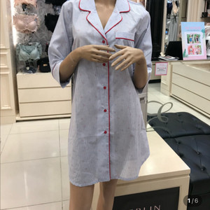 (거의새상품,1회착용)애블린 러브스트라이프 파자마 원피스&상의(M)2벌일괄 이미지