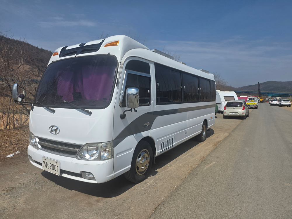 11년식 카운티 캠핑카 중고 판매합니다. 이미지