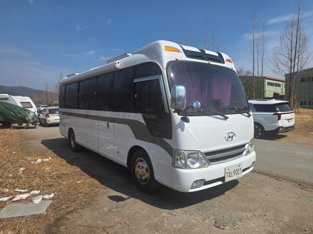 11년식 카운티 캠핑카 중고 판매합니다. 이미지