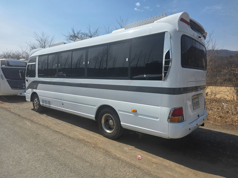 11년식 카운티 캠핑카 중고 판매합니다. 이미지