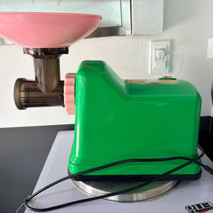 조양산업 양념분쇄기 JY-9906 물고추 마늘 생강 양파 야채가는기계 양념분쇄기 이미지