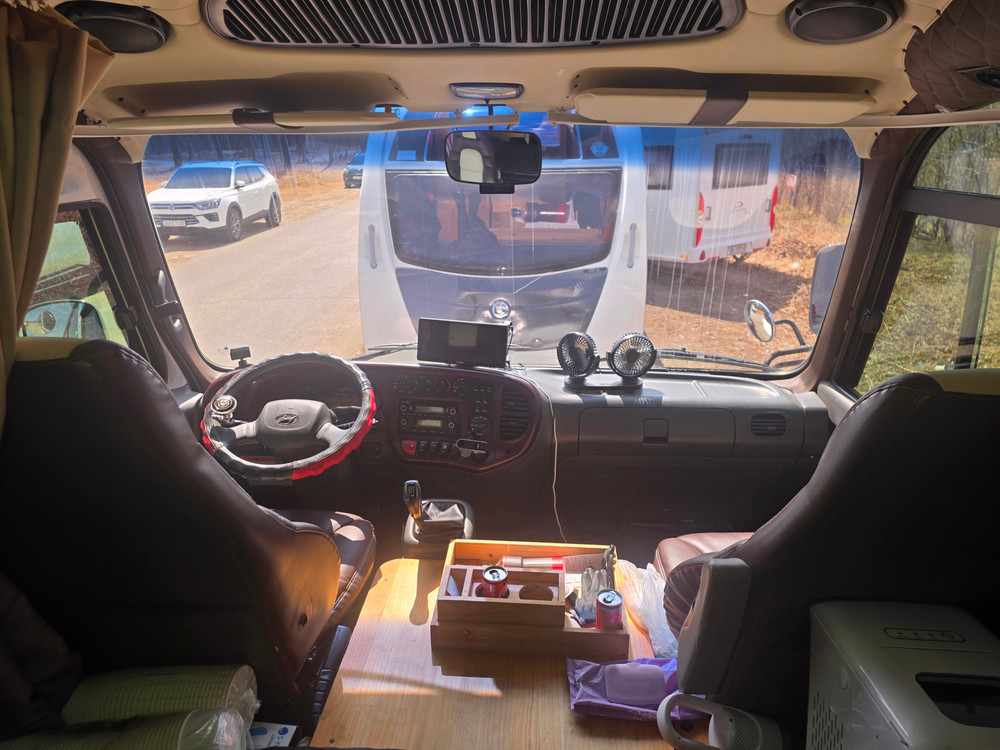 11년식 카운티 캠핑카 중고 판매합니다. 이미지