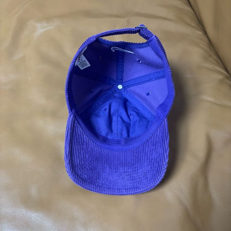 슈프림 나이키 6패널 볼캡 모자 아크 로고 코듀로이 퍼플 이미지