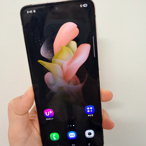 갤럭시z플립4 256기가 네비용으로 좋아요 이미지