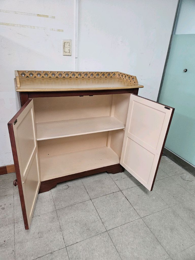 버지니아가구 접시장 이미지