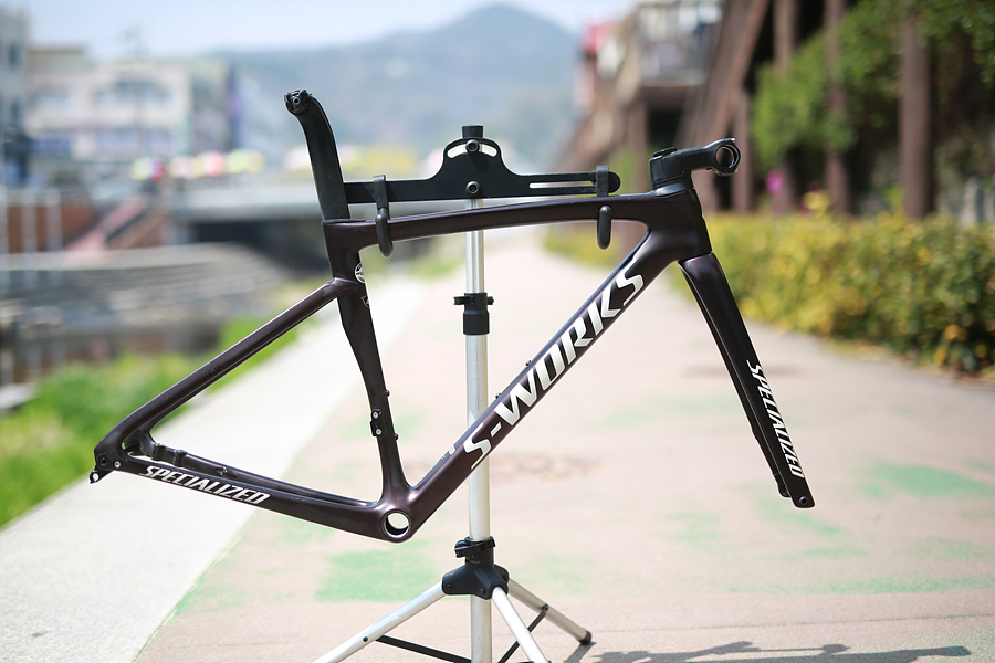 24년 스페셜라이즈드 S-WORKS 타막 SL7 44 디스크 프레임셋트 이미지