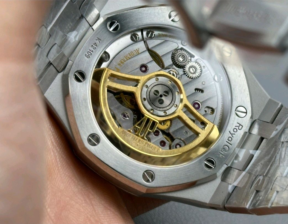 오데마피게 로얄오크 크로노 삽니다레플 이미지