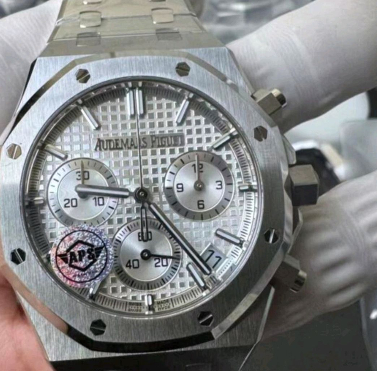오데마피게 로얄오크 크로노 삽니다레플 이미지