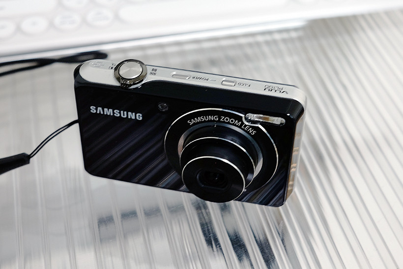 삼성 VLUU PL100 듀얼셀피 빈티지 한효주디카 팝니다 이미지