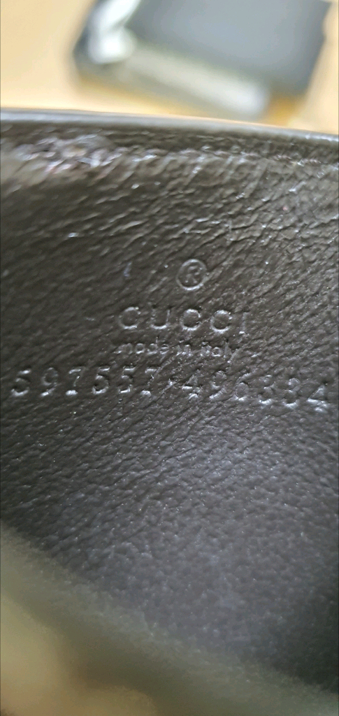 구찌 네오빈티지 카드지갑 정품S급(감정O)구찌프라다루이비통디올고야드샤넬셀린느보테가생로랑발렌시아가버버리가방 이미지