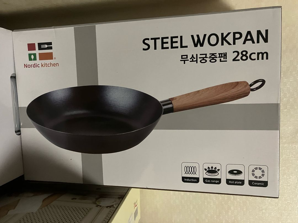 노르딕키친 무쇠 궁중팬 28cm 팔아요 이미지