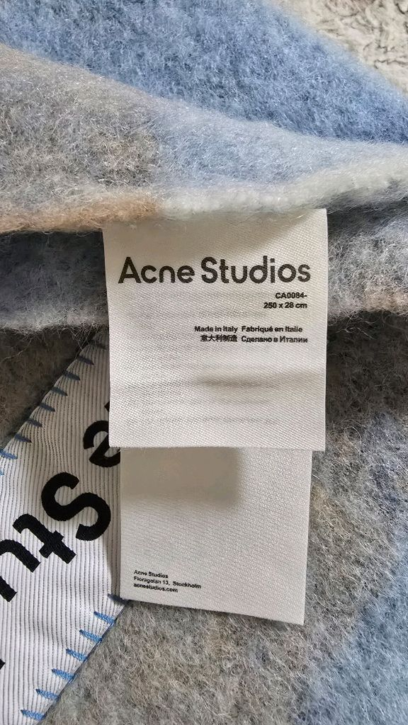 아크네 스튜디오 모헤어 파스텔 블루 베이지 머플러 목도리 이미지