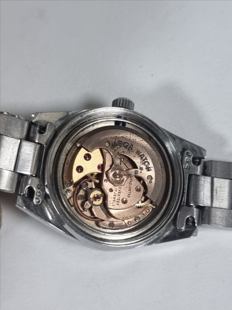 오메가 여성용 정품 빈티지 26mm 은장 시계 OMEG 이미지