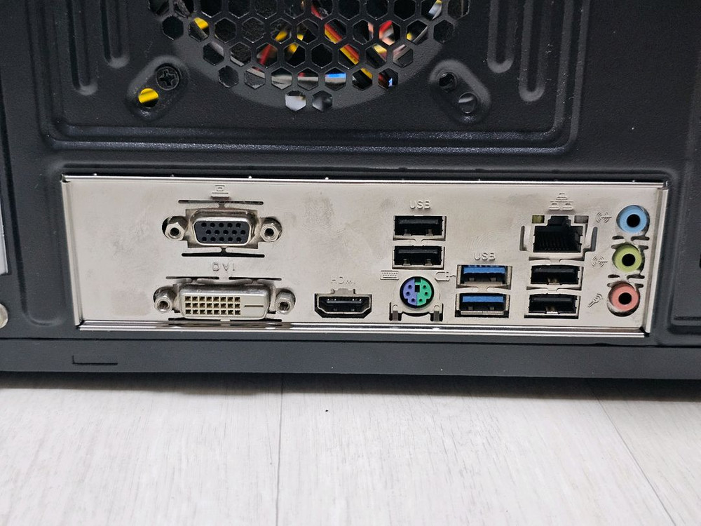 펜티엄 g6400 + h470m 보드 이미지