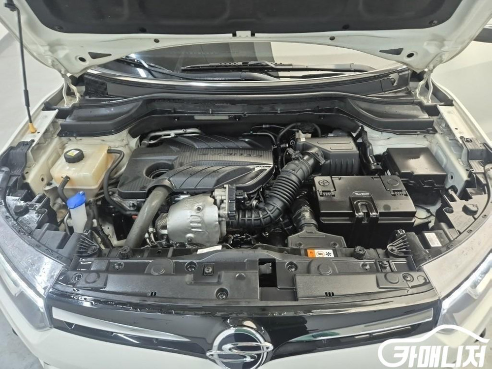 [KG모빌리티(쌍용) ]베리 뉴 티볼리 2WD 디젤 1.6 V3 (5인승) #4월특가 이미지