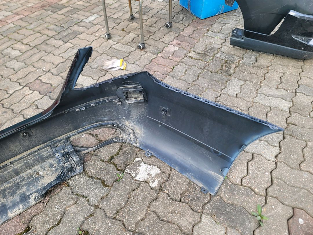 벤츠 E클래스 W213 E220d 아방가르드 범퍼 후범퍼 뒷범퍼 후면 범퍼 리어범퍼 벤츠 E300 아방가르드 범퍼 이미지