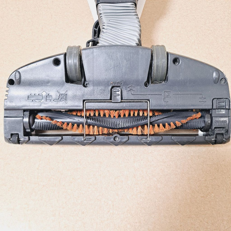 정상작동 일렉트로룩스 무선청소기 배터리47분 화이트 2in1 스틱+핸디형 이미지