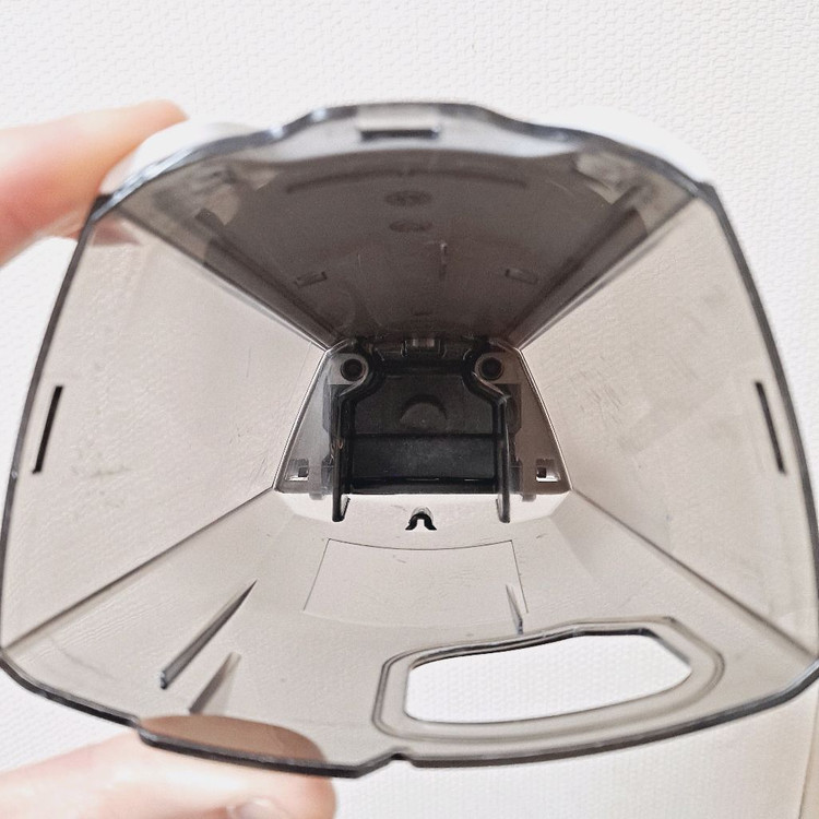 정상작동 일렉트로룩스 무선청소기 배터리47분 화이트 2in1 스틱+핸디형 이미지