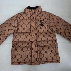 엠엘비키즈 패딩145사이즈. 이미지